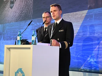 Kapitänleutnant Anton Reiff &Fregattenkapitän Björn Seibel, MUKdo 