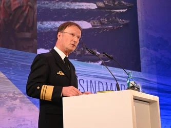 Vizeadmiral Axel Deertz, Befehlshaber der Flotte und   Unterstützungskräfte & Stellvertreter des Inspekteurs der Marine 