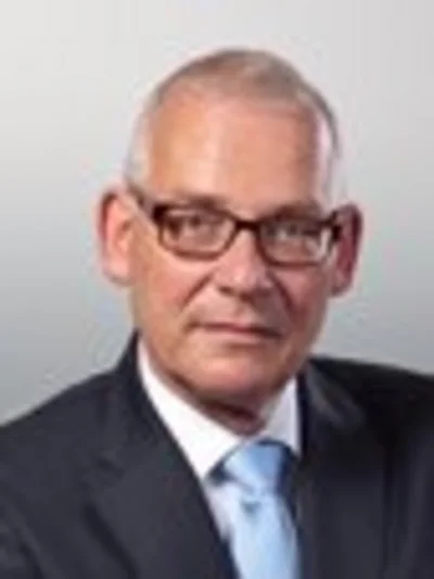 Claus Günther, Dipl.-Kfm.